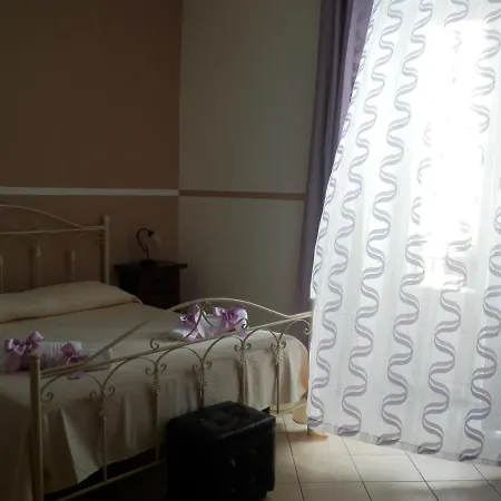 Attarin Bed & Breakfast *